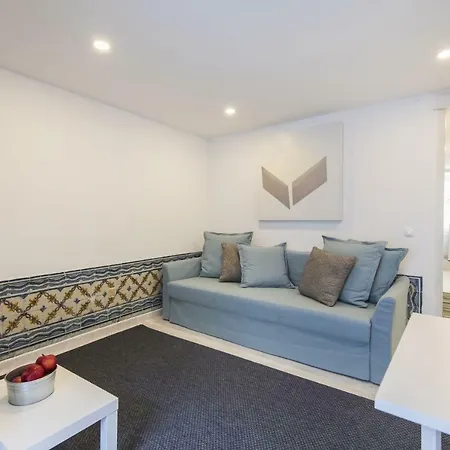 Apartment Traditional Duplex In Principe Real *